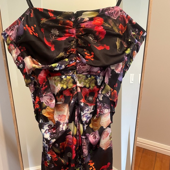 Le Chateau Size XL - Picture 7 of 7